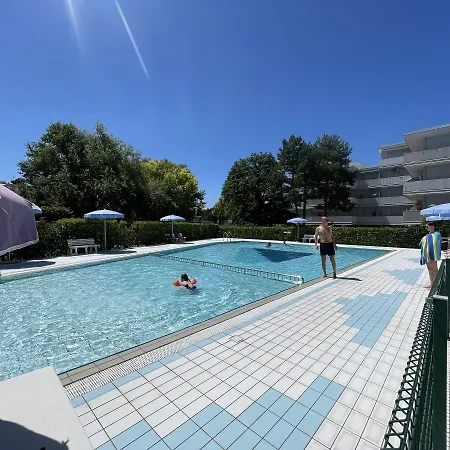Flat For 5 In A With 12 Pools *